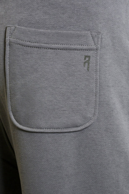 01     SWEAT PANTS