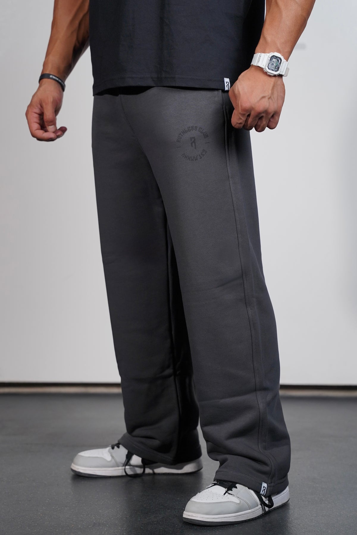 005 V2 SWEAT PANTS
